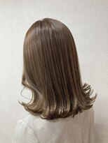 ルクス(luxe) 外はねミディアム