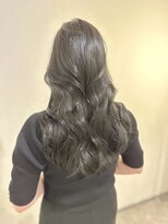 アクション 心斎橋店(ACTION)&nbsp;大人可愛いレイヤーカット　ブリーチ無しブルーカラー　髪質改善