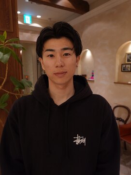 ビュートリアム265(BEAUTRIUM 265) #メンズパーマ・メンズカット・センターパート・くせ毛活かし