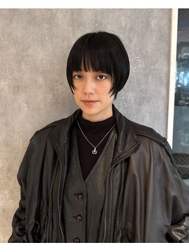 ロッソ 西荻窪(ROSSO) モードなショートボブ