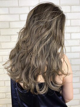 ディーバ 銀座(D.I.E.V.A) 20代30代40代50代大人可愛いベージュブラウン艶髪ロングレイヤー