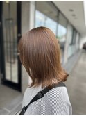 セミディレングスの明るめベージュブラウン