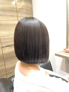 ヘアドクターベガ(hair Dr.VEGA) ストレートボブ