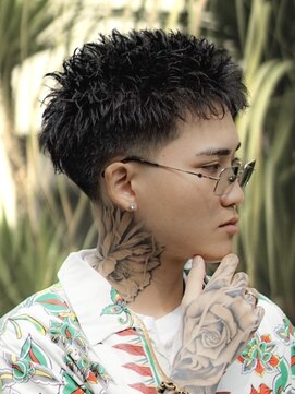 プロショップウェーブ(PRO SHOP WAVE) スペインカール/プードルパーマ/メンズパーマ/ニュアンスパーマ