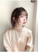 軽め顔まわりレイヤーボブグレージュ前髪あり