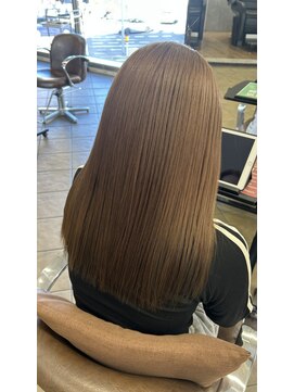 ソワンドゥブレス 瓜破店(soin de brace) ベージュカラー