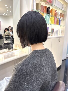 テテ(TETE) ボブ/切りっぱなしボブ/縮毛矯正/美髪矯正
