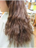 ダメージレスな縮毛矯正「強いくせ毛~ダメージ毛まで対応」199
