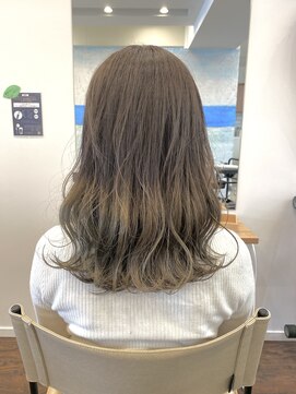オルガ ヘアアンドメイク(Oluga hair&make) ミルクティーベージュバレイヤージュ