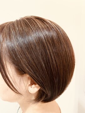 ネオリーブ チッタ 阿佐ヶ谷店(Neolive citta) 脱白髪染　自然なハイライトカラー