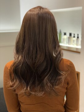 ユーリ(juli) ブリーチなしベージュ