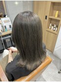 イルミナカラー　シルバーグレージュ