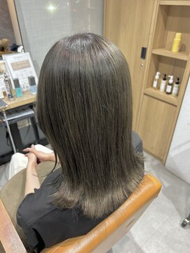 テラスヘア 新潟駅南(TERRACE hair) イルミナカラー シルバーグレージュ