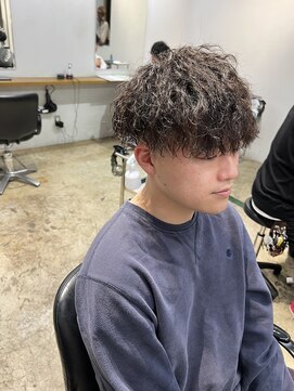 ザデイトウキョウ 表参道 青山(THE DAY TOKYO) ツイストスパイラル/メンズカット