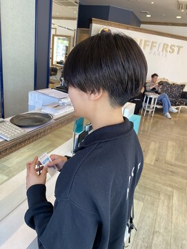 コワファースト 大分(COIFF1RST) 刈り上げマッシュ