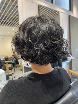 ナンバースリー 溝の口店(Number Three) カーリースタイル 【N°3 溝の口】