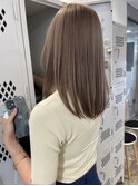 渋谷ブリーチカラータッセルボブ顔周りレイヤー切りっぱなしボブ