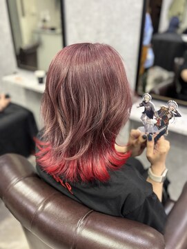 グラッジ 池袋(GLADGE) ピンクベージュ×レッド