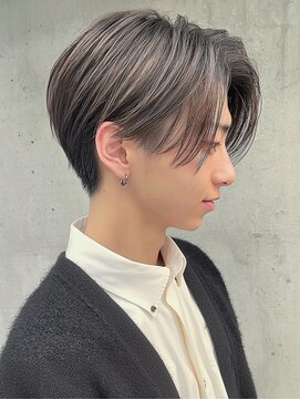 ヴェイン 渋谷(vain) ハンサムショート　センターパート