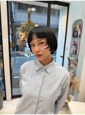 ショートボブ