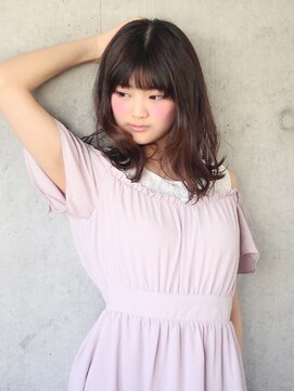 ヘアサロン シロップ(Hair Salon Syrup) 『愛され女子のゆるふわセミディ』×『ショコラブラウン』