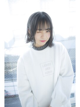 サロンドミルク 原宿(salon de MiLK) 【salon de MiLK 原宿】切りっぱなしボブ×耳かけ外ハネ