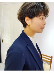 くせ毛風ショート/髪質改善/インナーカラー/オージュア/くせ毛