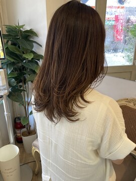 アミュレ(Amule) 美髪ナチュラルレイヤー抜け感こなれ30代セミディ梅ヶ丘美容室