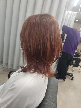 テーラヘアー 土気あすみが丘店(TELA HAIR) オレンジ×ミディアムレイヤー
