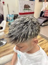 スウェル 稲毛店(Swell) ホワイトメッシュ×フェードカット[稲毛/稲毛メンズ/]