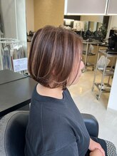 ハウオリ 横川店(Hau'oli)&nbsp;明るい白髪ぼかしで印象チェンジ！