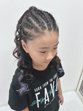 アミカ(Amica) ダッチブレイズ、コーンロー風ヘアセット/10代人気スタイル