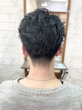  《癖毛を味方に》ニュアンス束感ショート