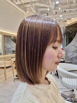 ソワネ 表参道(soigne) 表参道酸性ストレートミディアムレイヤーアッシュグレー40代