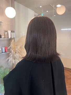 コモレビ(COMOREVI) 透明感カラー/グレージュカラー/切りっぱなしボブ