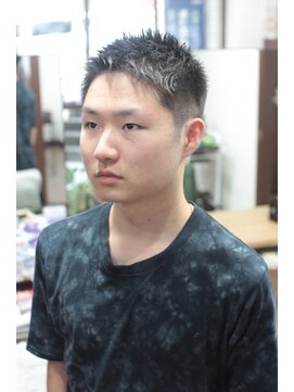 ヘアメイク グリーン アール(HAIR MAKE Green R) ベリーショート