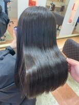 アルファレイズ ヘア ユニット(alphareiz hair unit) 髪質改善トリートメントで一気にツヤ髪に！