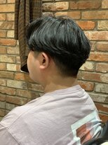 ヒロギンザバーバーショップ 丸の内店(HIRO GINZA BARBER SHOP)&nbsp;メンズセンターパート　ニュアンスパーマ　東京/丸の内/大手町