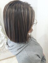 リー ルーチェ 布施(Lee Luce)&nbsp;ミルクティーベージュ×ハイライト【真栄田】