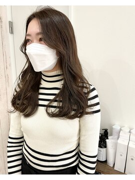 カミエ(kamie) ＊オリーブベージュ 透明感 ロングヘア 三宮美容室 神戸