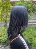 ブルーブラック/くびれヘア
