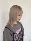 ミルクティーベージュ