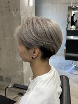 ラック(LUCK)&nbsp;ダークアッシュ/アッシュブラック/カルマパーマ/ベリーショート