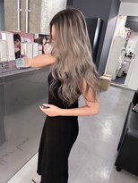 キング 高槻(K!ng)&nbsp;縮毛矯正髪質改善ハイライトレイヤーカット高槻美容室エクステ