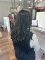 ヘアーワークス ボナ(HAIR WORKS bona.)&nbsp;綺麗に揺れるコントロールされたウェーブパーマ/デジタル/トリ