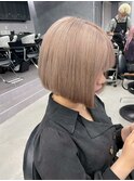 ミルクティーベージュ