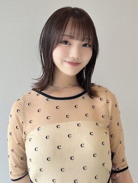 ソラ 広尾店(SORA) ミディアムレイヤー/外はねボブ