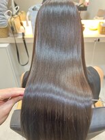 アリアツイン バイ エクラート 池袋西口店(ARiA TWiN by ECLART)&nbsp;【圧倒的美髪】オベリスクTR+カット+スピエラ縮毛矯正+カラー