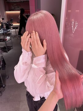 ダズリングディア(Dazzling Deer) ペールピンク／ロング／ストレート／ハイトーン／学割