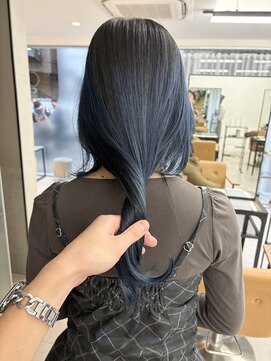 シエル バイ ケンジ 登戸 生田(CIEL by KENJE) ブリーチカラー/ネイビーブルー/レイヤーカット/ダブルカラー